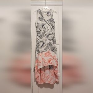 Elegant Black and Red Leaf Print Skirt